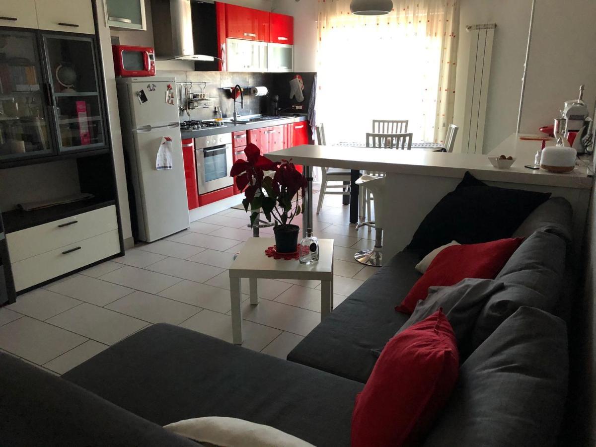Appartamento Laurentum Torvaianica Exterior foto